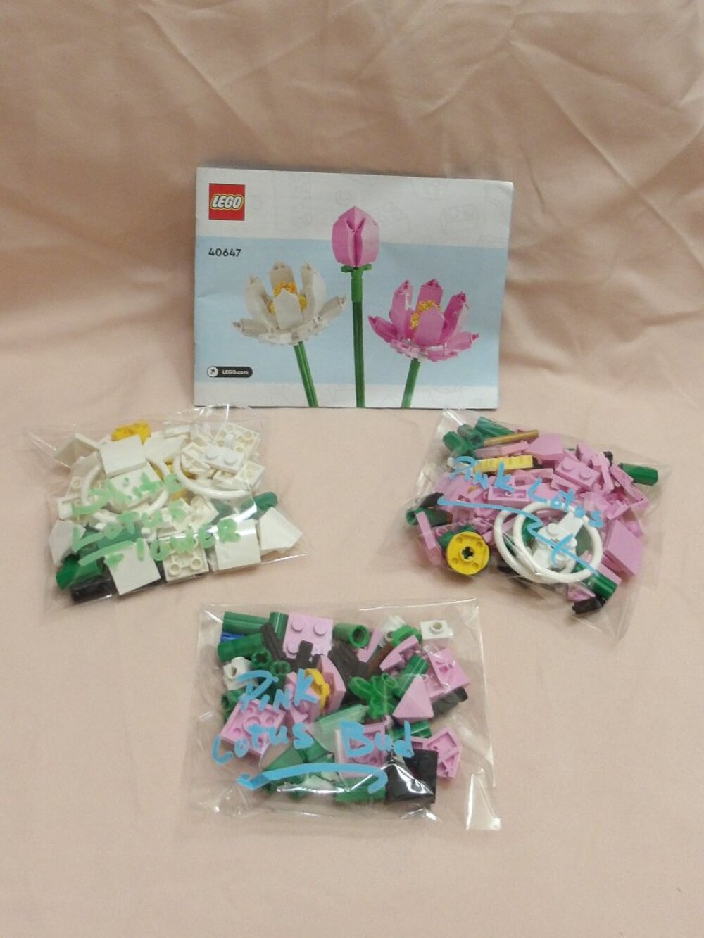 LEGO Botanical Collection Lotus Flowers #40647 220 pieces No Box 100% Complete